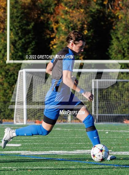 Thumbnail 3 in Ludlowe@Darien (FCIAC 1/4finals) photogallery.