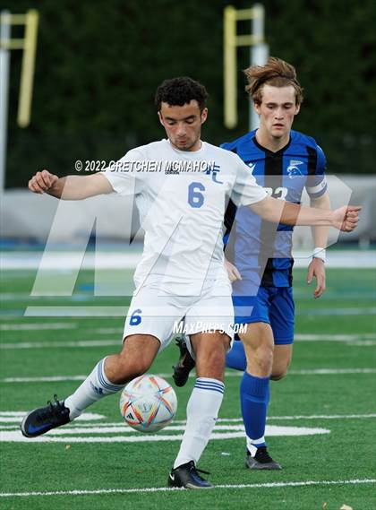 Thumbnail 2 in Ludlowe@Darien (FCIAC 1/4finals) photogallery.