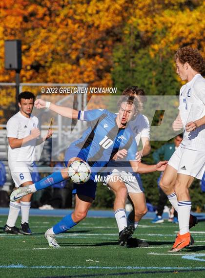 Thumbnail 1 in Ludlowe@Darien (FCIAC 1/4finals) photogallery.