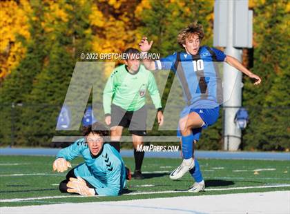 Thumbnail 2 in Ludlowe@Darien (FCIAC 1/4finals) photogallery.