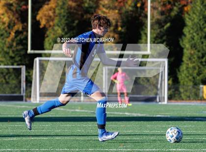 Thumbnail 2 in Ludlowe@Darien (FCIAC 1/4finals) photogallery.