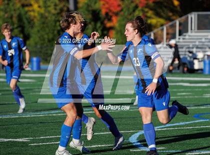 Thumbnail 3 in Ludlowe@Darien (FCIAC 1/4finals) photogallery.