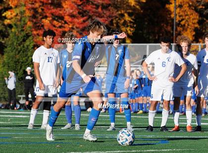 Thumbnail 1 in Ludlowe@Darien (FCIAC 1/4finals) photogallery.