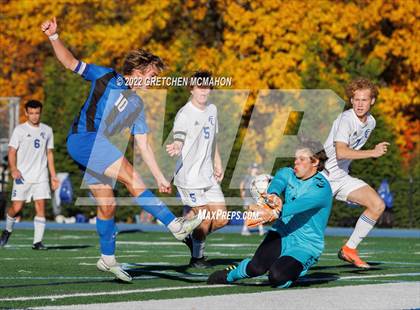 Thumbnail 1 in Ludlowe@Darien (FCIAC 1/4finals) photogallery.