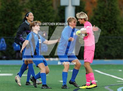 Thumbnail 3 in Ludlowe@Darien (FCIAC 1/4finals) photogallery.