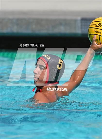 Thumbnail 3 in Estancia vs Roosevelt photogallery.