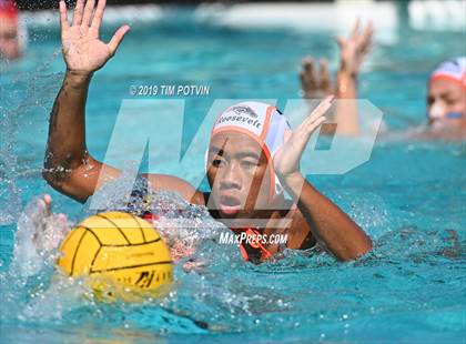 Thumbnail 1 in Estancia vs Roosevelt photogallery.