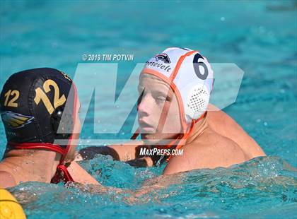 Thumbnail 2 in Estancia vs Roosevelt photogallery.