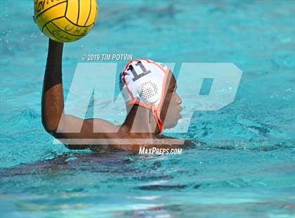 Thumbnail 1 in Estancia vs Roosevelt photogallery.