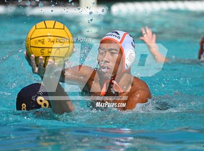 Thumbnail 3 in Estancia vs Roosevelt photogallery.