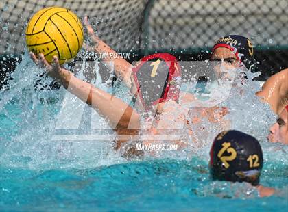 Thumbnail 3 in Estancia vs Roosevelt photogallery.