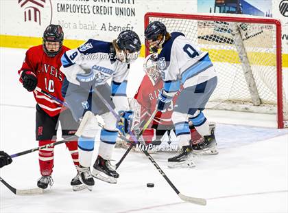Thumbnail 3 in Canterbury School vs. Rivers photogallery.