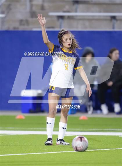 Thumbnail 1 in Boyd vs. McKinney photogallery.