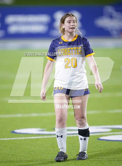 Thumbnail 3 in Boyd vs. McKinney photogallery.