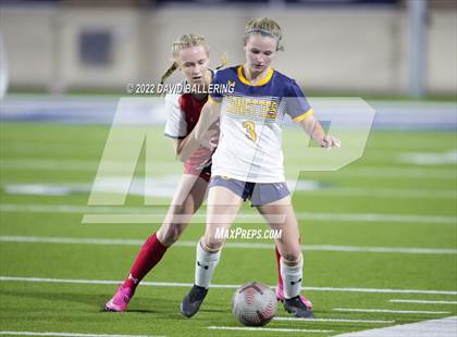 Thumbnail 2 in Boyd vs. McKinney photogallery.