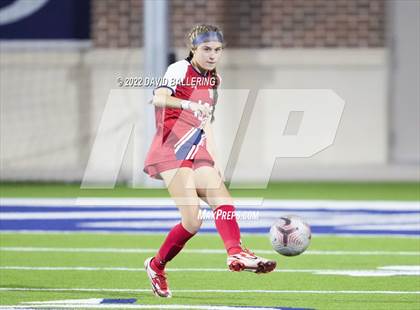 Thumbnail 3 in Boyd vs. McKinney photogallery.