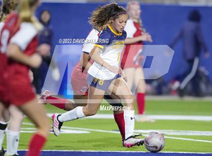 Thumbnail 3 in Boyd vs. McKinney photogallery.