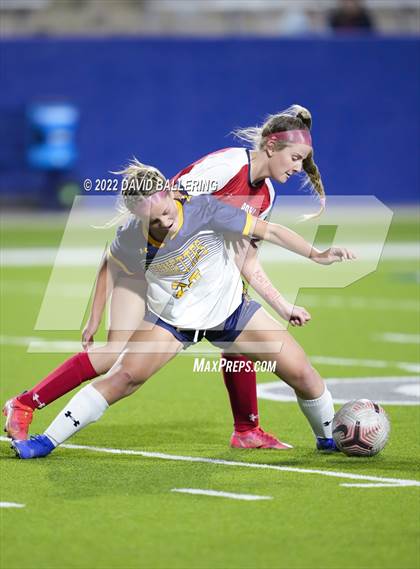 Thumbnail 2 in Boyd vs. McKinney photogallery.