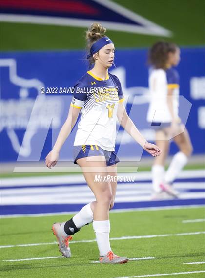 Thumbnail 2 in Boyd vs. McKinney photogallery.