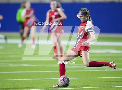Thumbnail 1 in Boyd vs. McKinney photogallery.