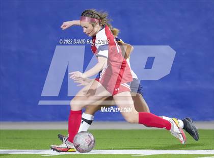 Thumbnail 2 in Boyd vs. McKinney photogallery.