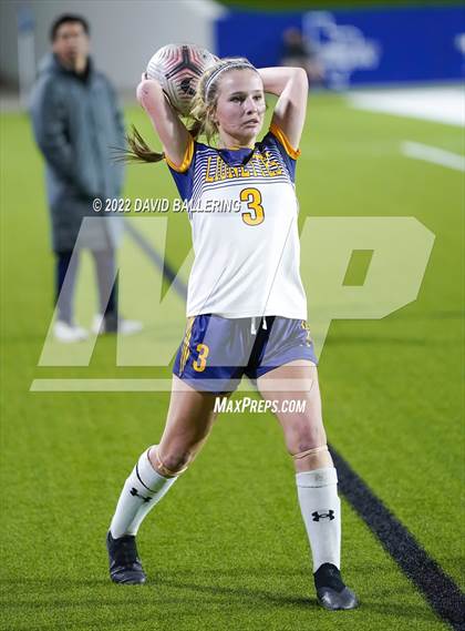 Thumbnail 1 in Boyd vs. McKinney photogallery.