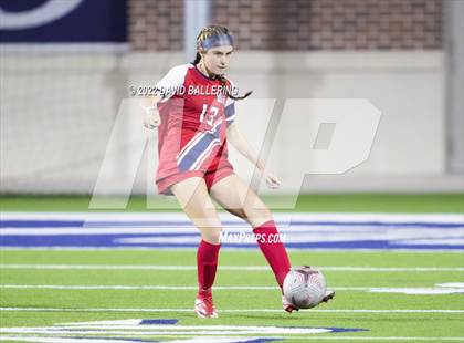 Thumbnail 2 in Boyd vs. McKinney photogallery.