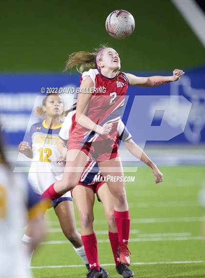 Thumbnail 2 in Boyd vs. McKinney photogallery.