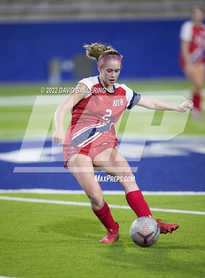 Thumbnail 2 in Boyd vs. McKinney photogallery.