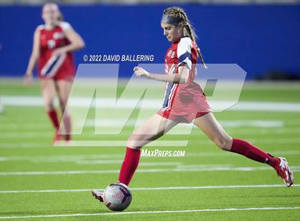 Thumbnail 3 in Boyd vs. McKinney photogallery.