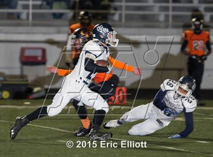 Thumbnail 3 in Oil City vs Cathedral Prep (PIAA D10 AAA Semifinal) photogallery.