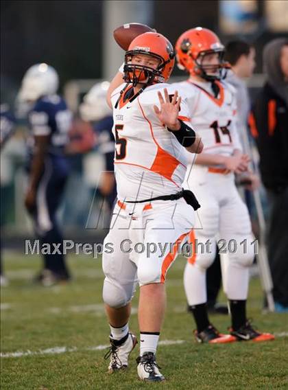 Thumbnail 3 in Wheaton-Warrenville South @ East (IHSA Class 7A Semifinals) photogallery.