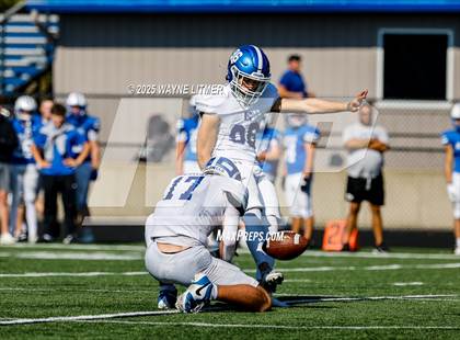 Thumbnail 1 in JV: Highlands @ Covington Catholic photogallery.