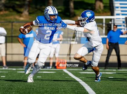 Thumbnail 1 in JV: Highlands @ Covington Catholic photogallery.