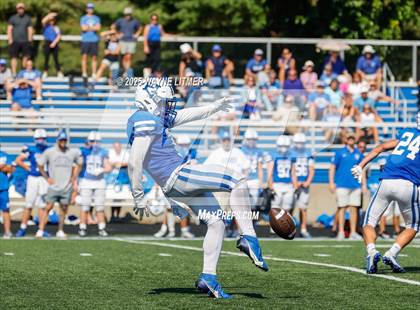 Thumbnail 3 in JV: Highlands @ Covington Catholic photogallery.