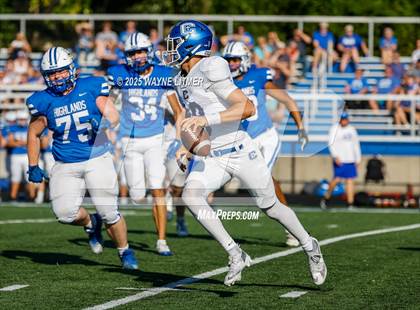 Thumbnail 1 in JV: Highlands @ Covington Catholic photogallery.