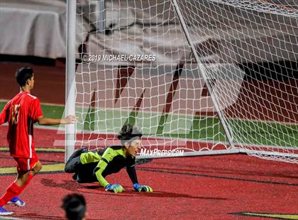 Thumbnail 2 in Cathedral Catholic vs. Mission Hills photogallery.