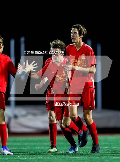 Thumbnail 2 in Cathedral Catholic vs. Mission Hills photogallery.