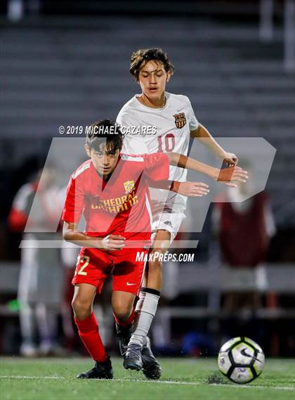 Thumbnail 2 in Cathedral Catholic vs. Mission Hills photogallery.