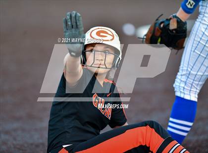 Thumbnail 3 in Gilmer vs. Spring Hill (UIL 4A Bi-District Playoff) photogallery.