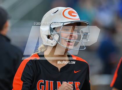 Thumbnail 3 in Gilmer vs. Spring Hill (UIL 4A Bi-District Playoff) photogallery.