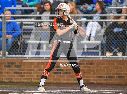 Thumbnail 3 in Gilmer vs. Spring Hill (UIL 4A Bi-District Playoff) photogallery.