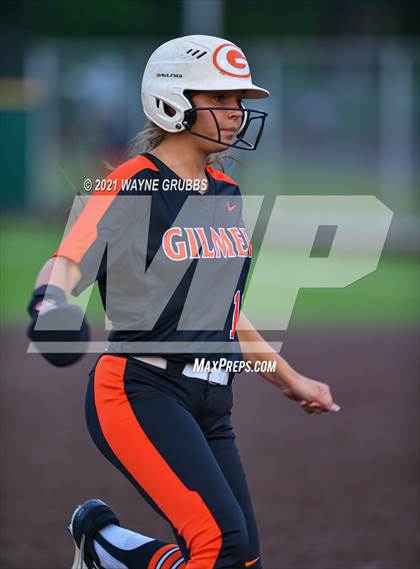 Thumbnail 1 in Gilmer vs. Spring Hill (UIL 4A Bi-District Playoff) photogallery.