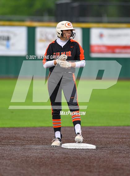 Thumbnail 3 in Gilmer vs. Spring Hill (UIL 4A Bi-District Playoff) photogallery.