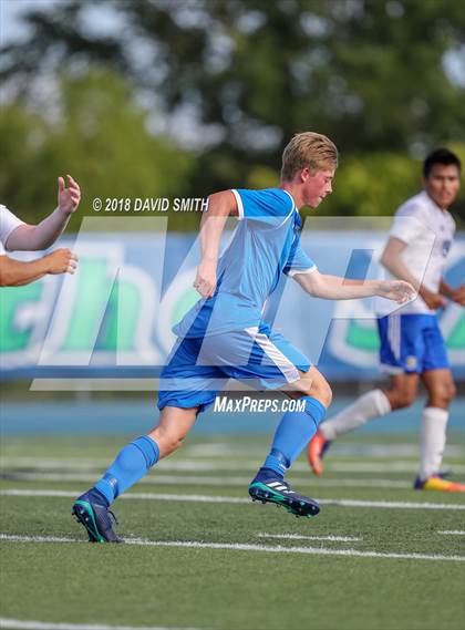 Thumbnail 1 in St. Pius X @ Blue Springs South (Blue Springs South Tournament) photogallery.