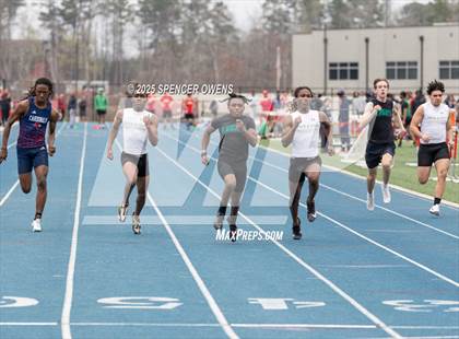 Thumbnail 3 in Cardinal Spring Invitational photogallery.