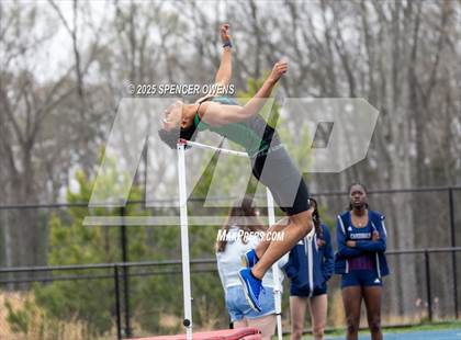 Thumbnail 3 in Cardinal Spring Invitational photogallery.