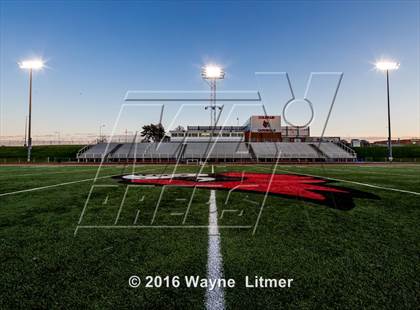 Thumbnail 3 in Colerain (2016 Preseason Top 25 Early Contenders Photo Shoot)  photogallery.