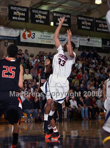 Thumbnail 3 in Winter Park vs. Findlay Prep (City of Palms Classic) photogallery.