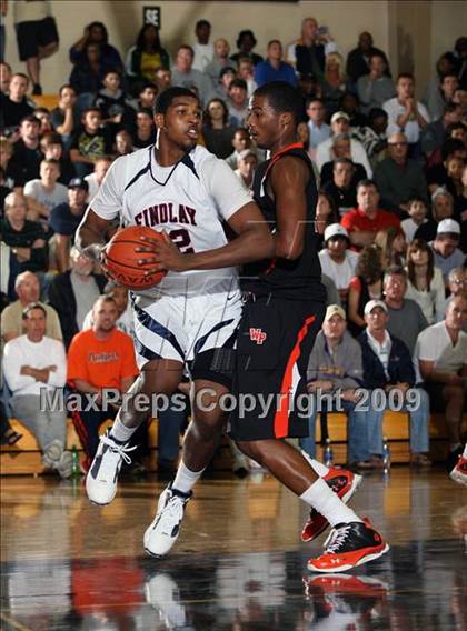 Thumbnail 2 in Winter Park vs. Findlay Prep (City of Palms Classic) photogallery.